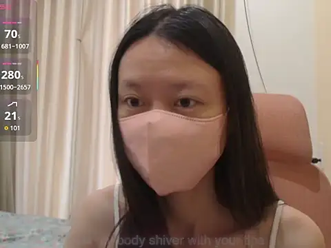 Lil-Cherries online show from 11.28.25