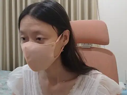 Lil-Cherries online show from 03.11.26