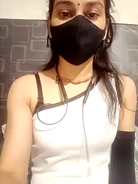 Snapshot of Fairy_Pie chatting on 12.15.25 Fairy Pie online show from 12.15.25