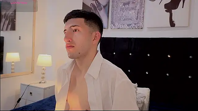 Un Sluttyy online show from 03.21.26