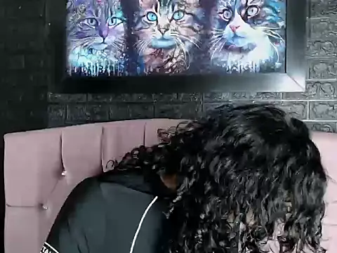 hot and fucking girl online show from 11.08.25