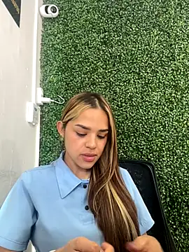 Sara  Secret online show from 12.02.25