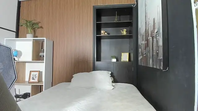 ZarinaWynne online show from 03.30.26