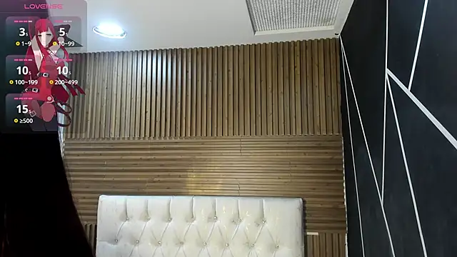 ZarinaWynne online show from 04.12.26