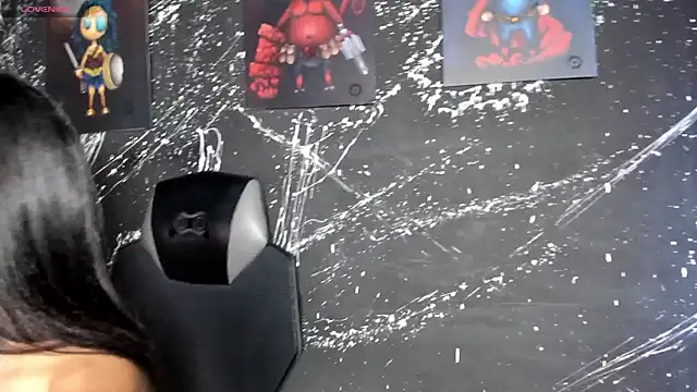 ZarinaWynne online show from 04.16.26