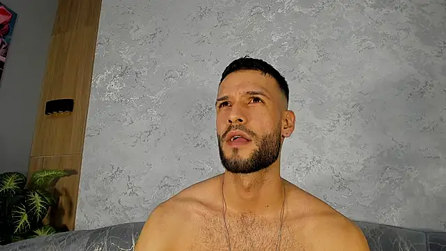 Snapshot of Jacob_Benelli chatting on 05.27.26 Jacob Benelli online show from 05.27.26