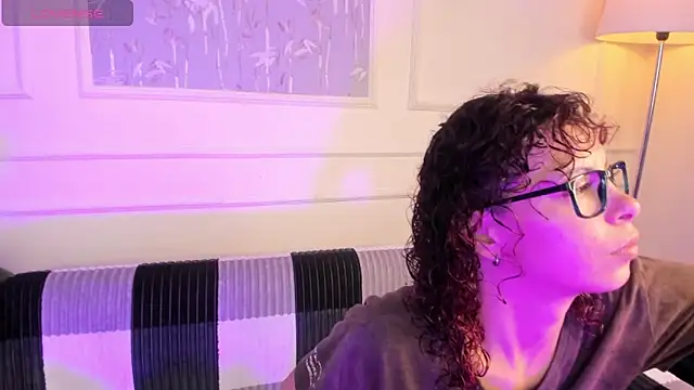 AliceMadnes online show from 03.28.26