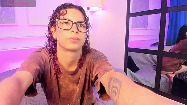 AliceMadnes online show from 04.01.26