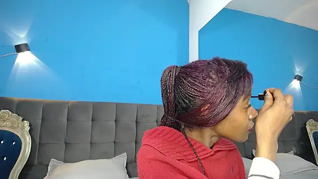 Aliis Love online show from 11.21.25