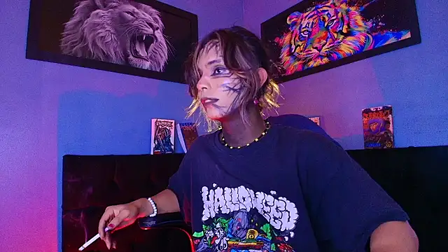 luxiel  online show from 01.17.26