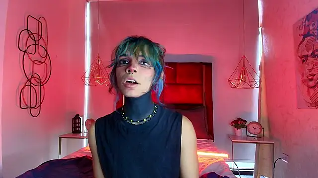 Snapshot of luxiel_ chatting on 05.23.26 luxiel online show from 05.23.26