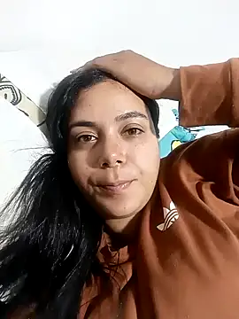 Snapshot of LorieFerrer chatting on 01.30.25 LorieFerrer online show from 01.30.25