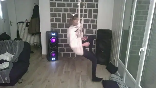 samia42 online show from 12.14.25