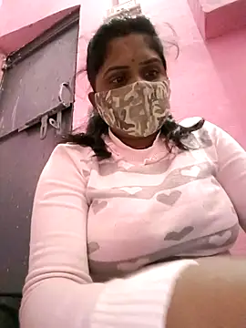 Snapshot of Janhvi_bhabhi_ji chatting on 11.08.25 Janhvi bhabhi ji online show from 11.08.25