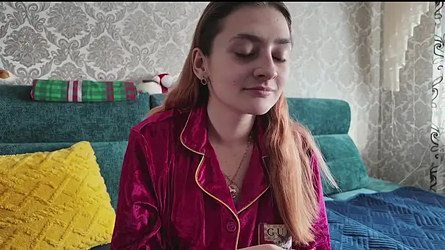 Snapshot of SweetLiaison chatting on 02.10.26 SweetLiaison online show from 02.10.26