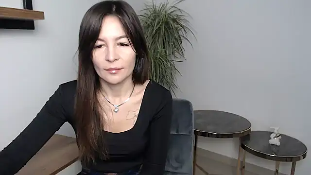 Veronichkaaa online show from 12.16.25