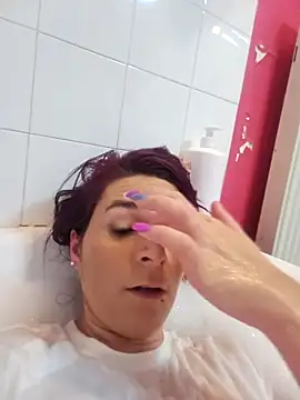 Snapshot of olga_tentation chatting on 11.18.25 olga tentation online show from 11.18.25