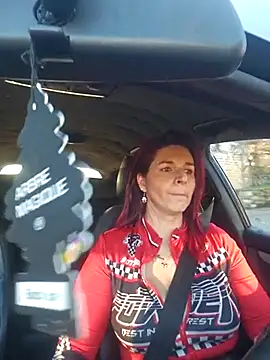 Snapshot of olga_tentation chatting on 12.14.25 olga tentation online show from 12.14.25