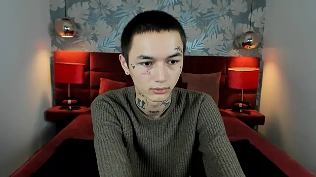 Snapshot of Ionarne chatting on 11.07.25 Ionarne online show from 11.07.25