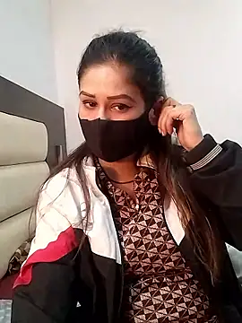 Snapshot of black_and_white_choco chatting on 01.13.26 black and white choco online show from 01.13.26