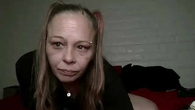 Snapshot of nikkibae33 chatting on 04.10.26 nikkibae33 online show from 04.10.26