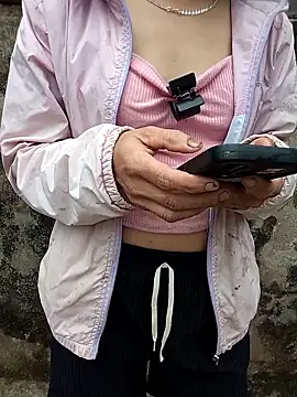 Lynn-122 online show from 04.18.26