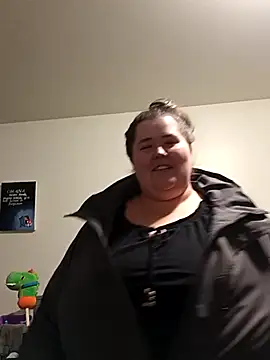 Snapshot of mayflower420 chatting on 11.07.25 mayflower420 online show from 11.07.25