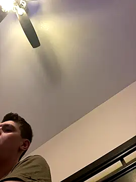 Snapshot of dakota1998x chatting on 11.15.25 dakota1998x online show from 11.15.25