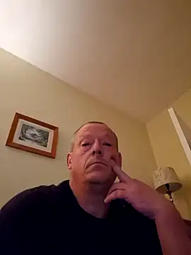 Snapshot of Tyson120 chatting on 11.08.25 Tyson120 online show from 11.08.25