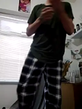 Snapshot of WeakDegree76 chatting on 02.20.26 WeakDegree76 online show from 02.20.26