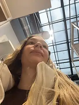 SashaCatt online show from 02.20.26