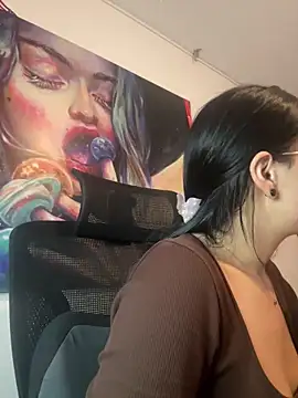 SCARLETT INK  online show from 04.18.26