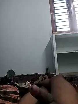 Snapshot of LEOMEGHA2026 chatting on 11.10.25 LEOMEGHA2026 online show from 11.10.25