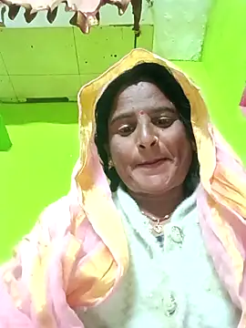 Quin love143 online show from 11.11.25