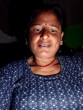 Quin love143 online show from 12.14.25