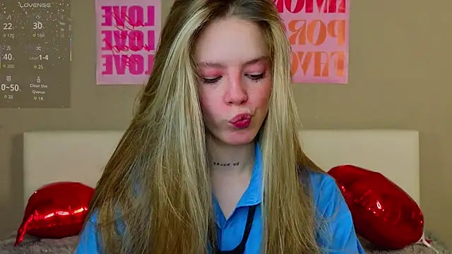 TiffinyMergist online show from 02.16.26