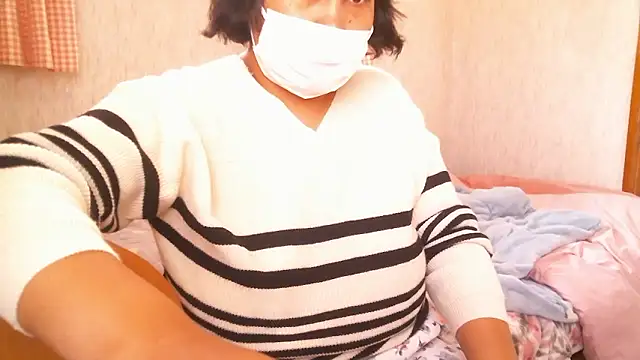 Snapshot of ao_0012 chatting on 11.10.25 ao 0012 online show from 11.10.25