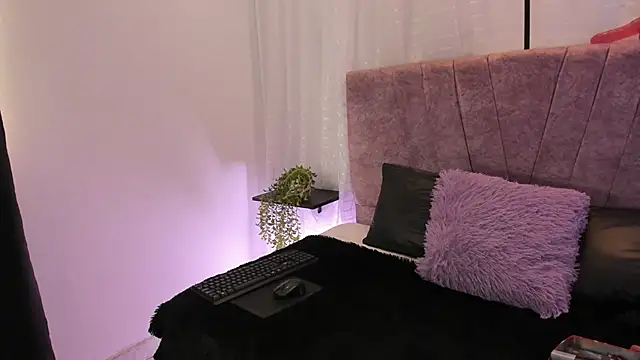 Victoriaa Anderson online show from 04.11.26