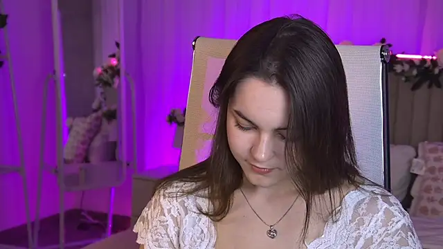 Snapshot of FrancescaCavaliere chatting on 06.01.26 FrancescaCavaliere online show from 06.01.26