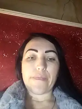 Snapshot of ArianaXFresh chatting on 11.29.25 ArianaXFresh online show from 11.29.25