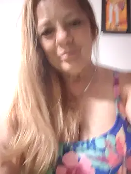 karlaanqui1 online show from 05.17.26