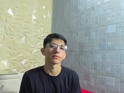 ElanGiraldo online show from 02.03.26