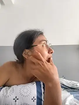 Uvit online show from 04.25.26