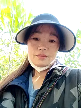 blonde blg online show from 11.15.25