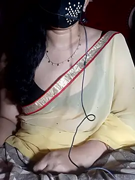 Snapshot of HotGirl23231 chatting on 06.16.26 HotGirl23231 online show from 06.16.26