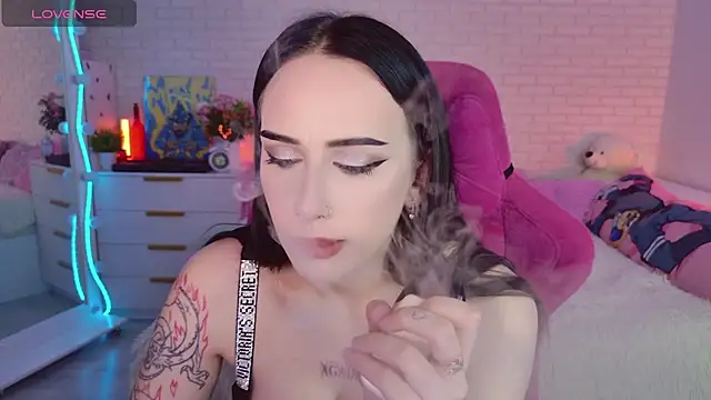 Darineko  online show from 03.12.26