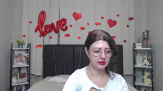 RoseHille online show from 03.08.26