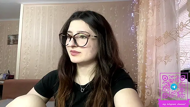 Snapshot of DonnieBooton chatting on 02.11.26 DonnieBooton online show from 02.11.26