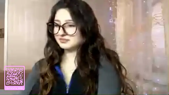 Snapshot of DonnieBooton chatting on 02.18.26 DonnieBooton online show from 02.18.26