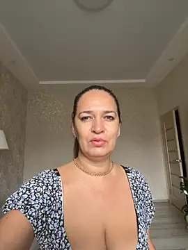 Milana8263 online show from 11.12.25